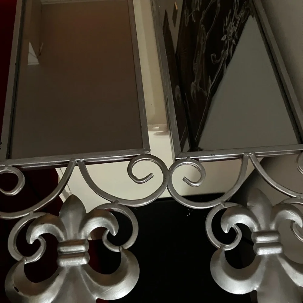 Elegant Silver Wall Mirror with Fleur-de-Lis Design set of 2